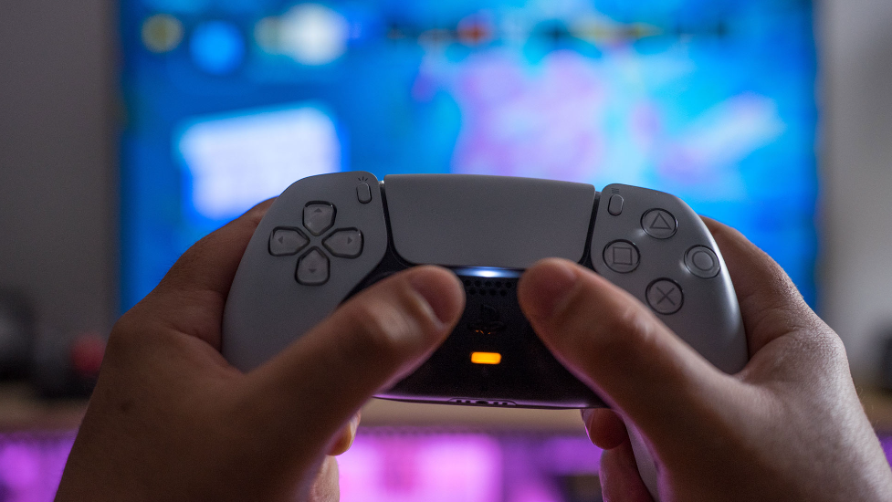 Sony setzt PlayStation-Studios auf Sparkurs: Entlassungen und Projektstreichungen